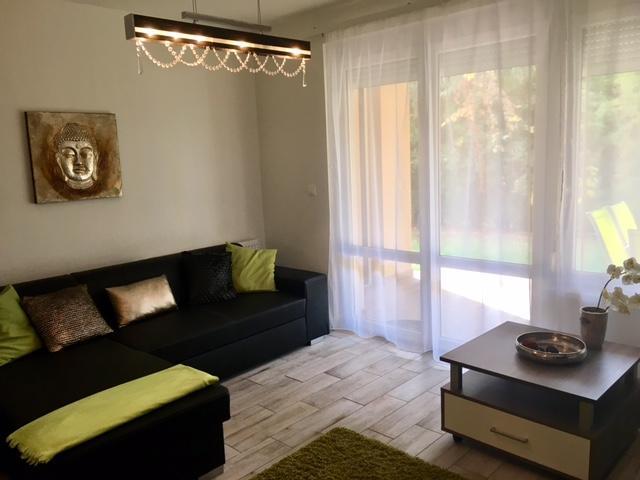 Zen Apartman Sunshine Zamardi Luaran gambar