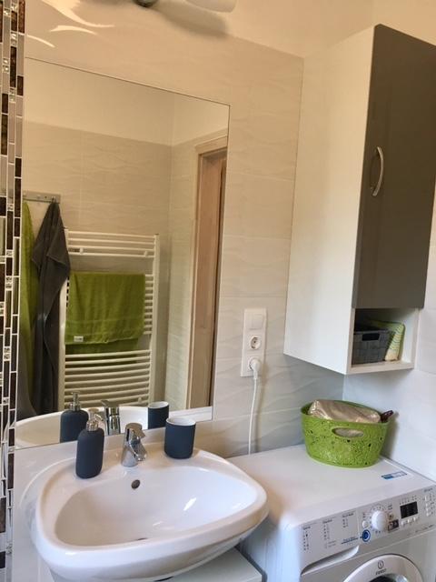 Zen Apartman Sunshine Zamardi Luaran gambar